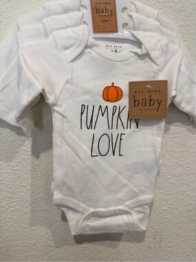 Rae Dunn baby 3 pk body suit